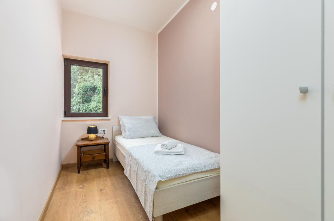 Apartman Darija Воднян Екстериор снимка