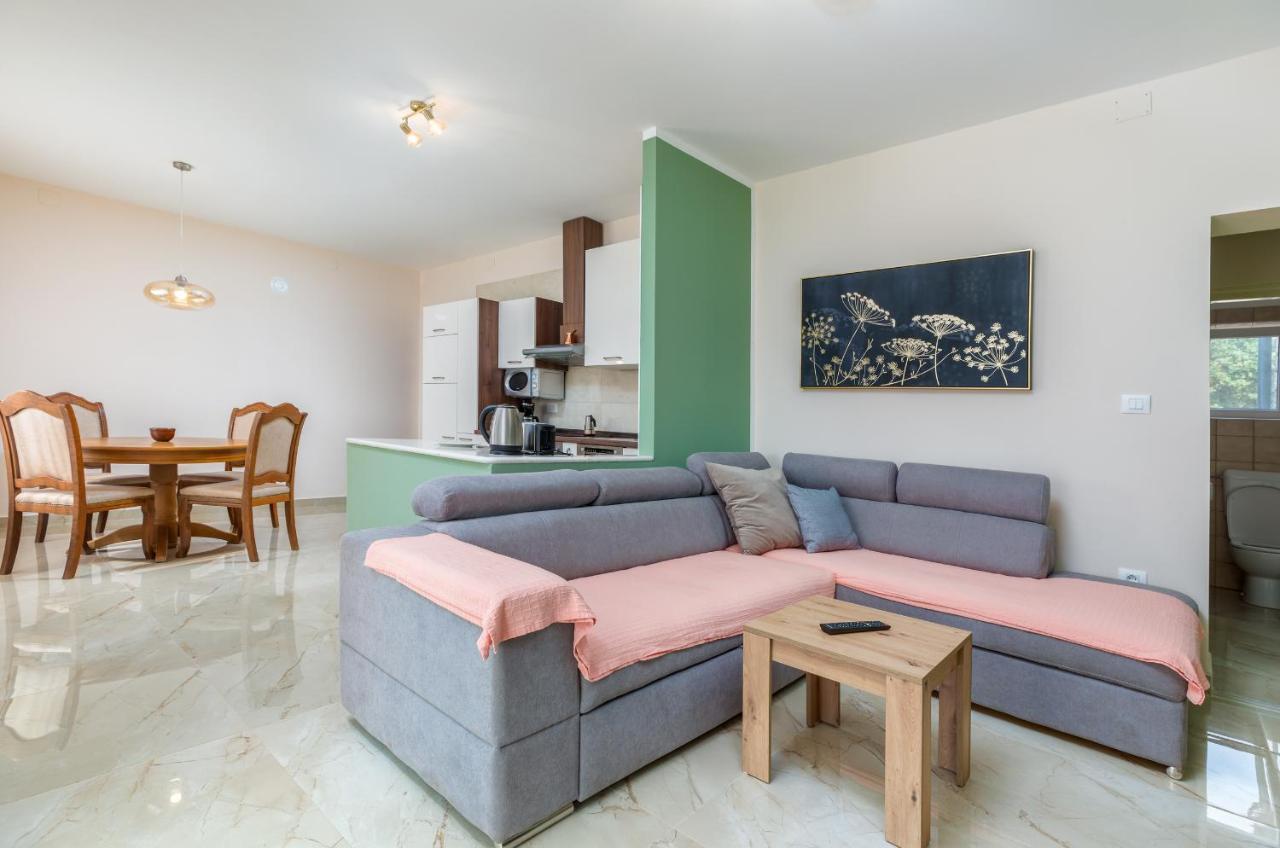 Apartman Darija Воднян Екстериор снимка