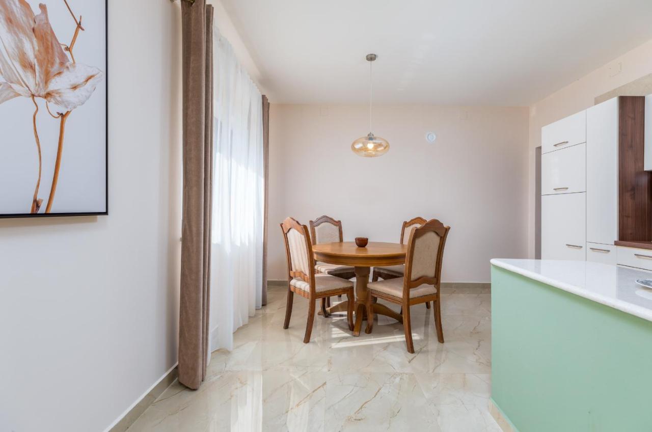 Apartman Darija Воднян Екстериор снимка